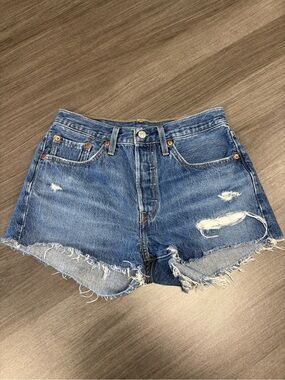 Levi's Frayed Hem Distressed High Waisted Denim Shorts - Blue